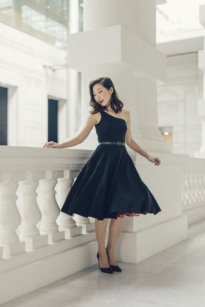 Margaret Toga Dress In Black – Shopbluebelle