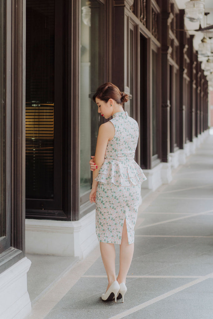 Aqua Magnollia Yu Yan 2 Piece Cheongsam