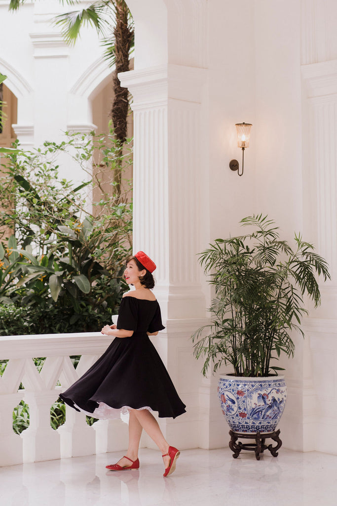 Bridgitte Puff Sleeve Dress in Black