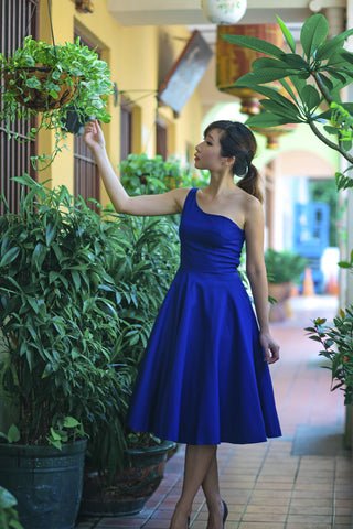 Lanz Inspired Dress in Blue Batik